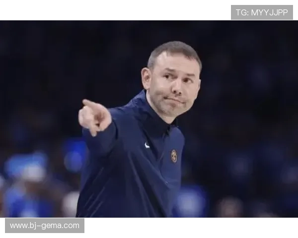 阿德尔曼因辱骂裁判被驱逐未及时离场 被罚款35000美元